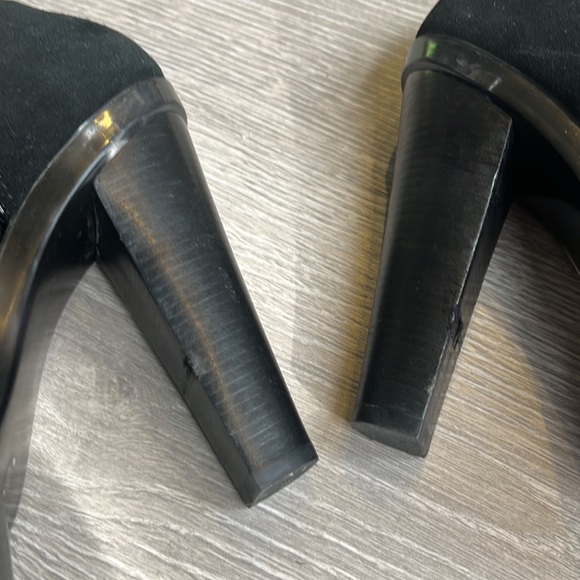 MICHAEL Michael Kors lace-up platform heel - Picture 5 of 5